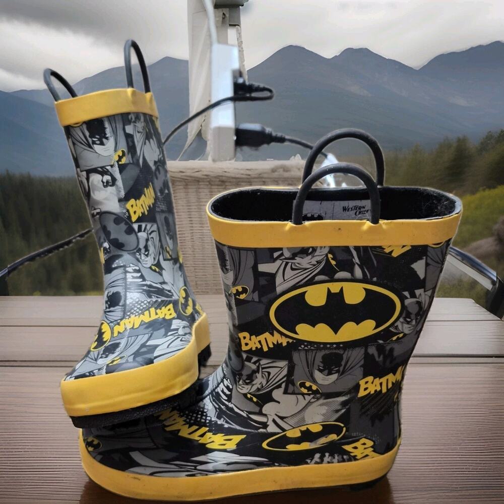 Western Chief Batman Grunge Black Rubber Rain Boots Kids Boys Toddler US Size 13